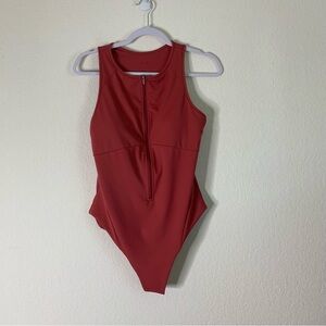 Buff bunny Womens Laguna Ribbed front zip padded one piece swimsuit L